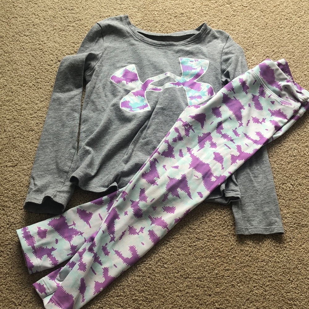 Girls size 5 Under Armour 2pc outfit - $18
